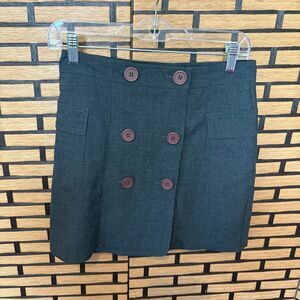 Moda Gray Button‎ Detail Skirt Size 2
